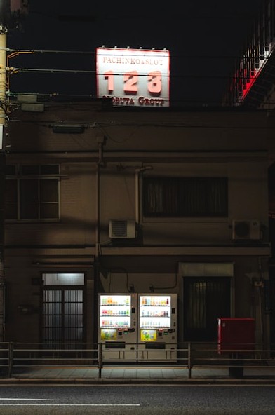 兆瓦级极充:从补能革命到智慧出行底座的跃迁